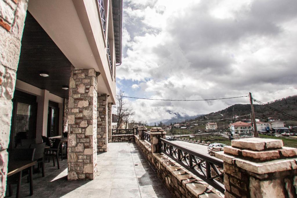 Titagion Hotel Lago Lago Plastiras Exterior foto